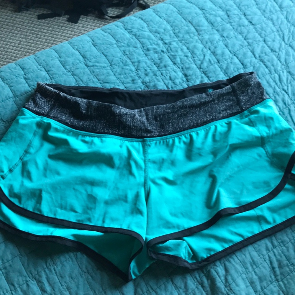Lululemon speed shorts size 8
